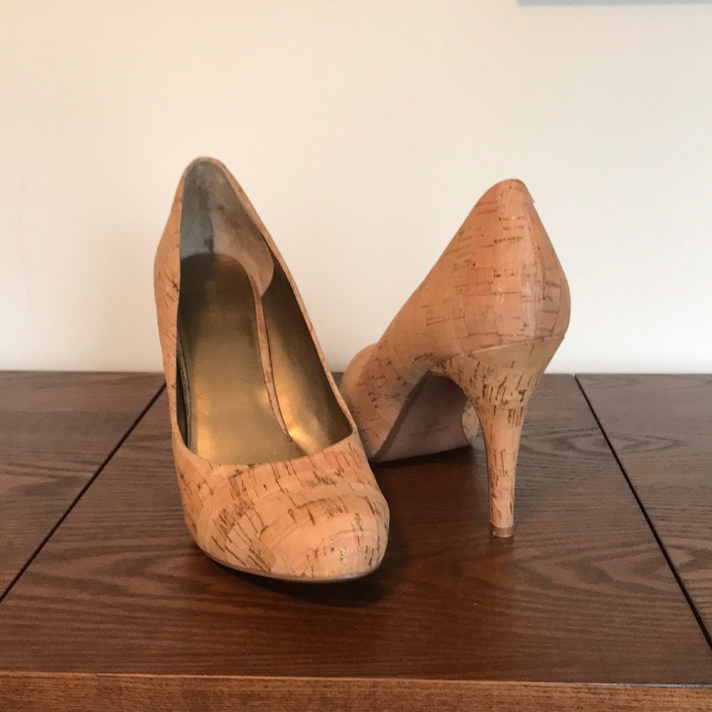 Nine West Cork Pump with Gold Specks